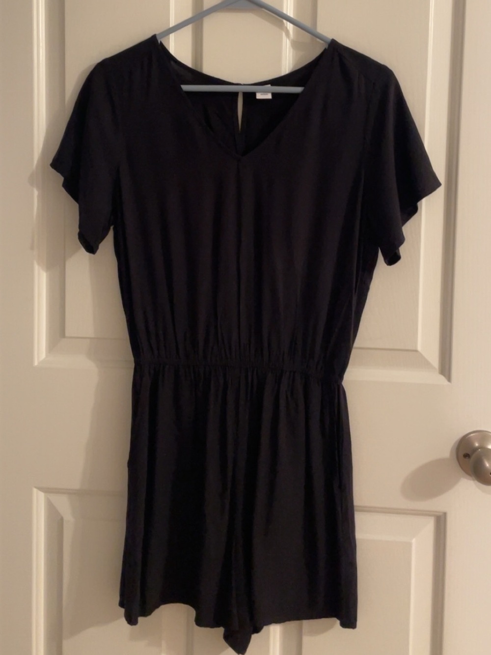 Old Navy Black V-Neck Short Sleeve Romper